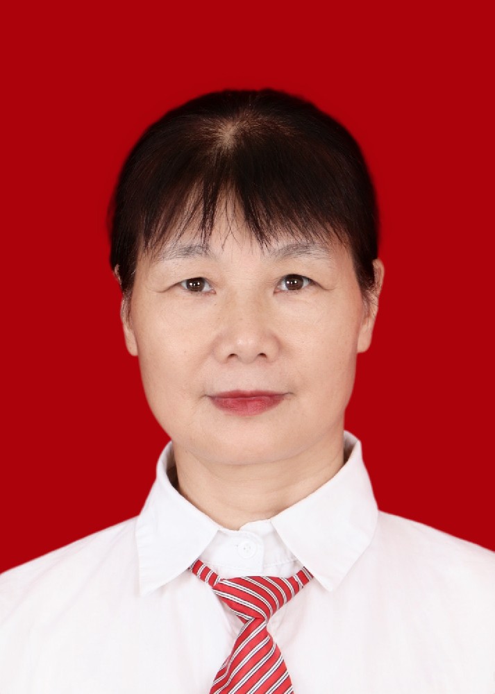 英语教师——龙秋莲