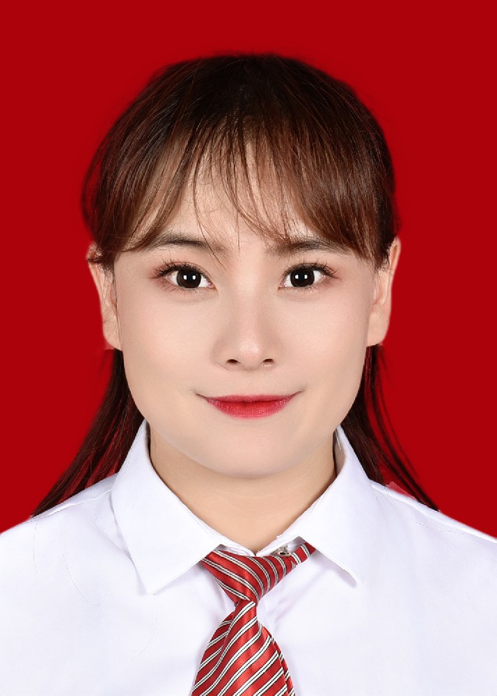 小学少大队辅导员兼数学教师——罗莉